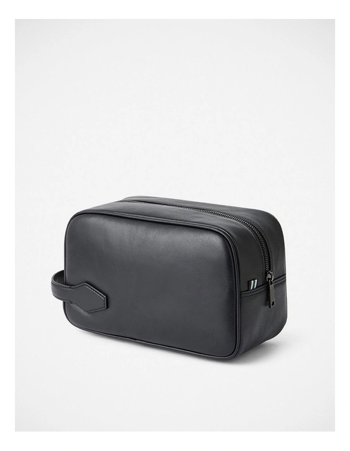 Ruben Leather Washbag in Black image 3