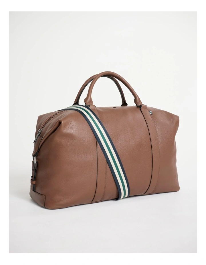 Dane Leather Holdall in Tan image 3