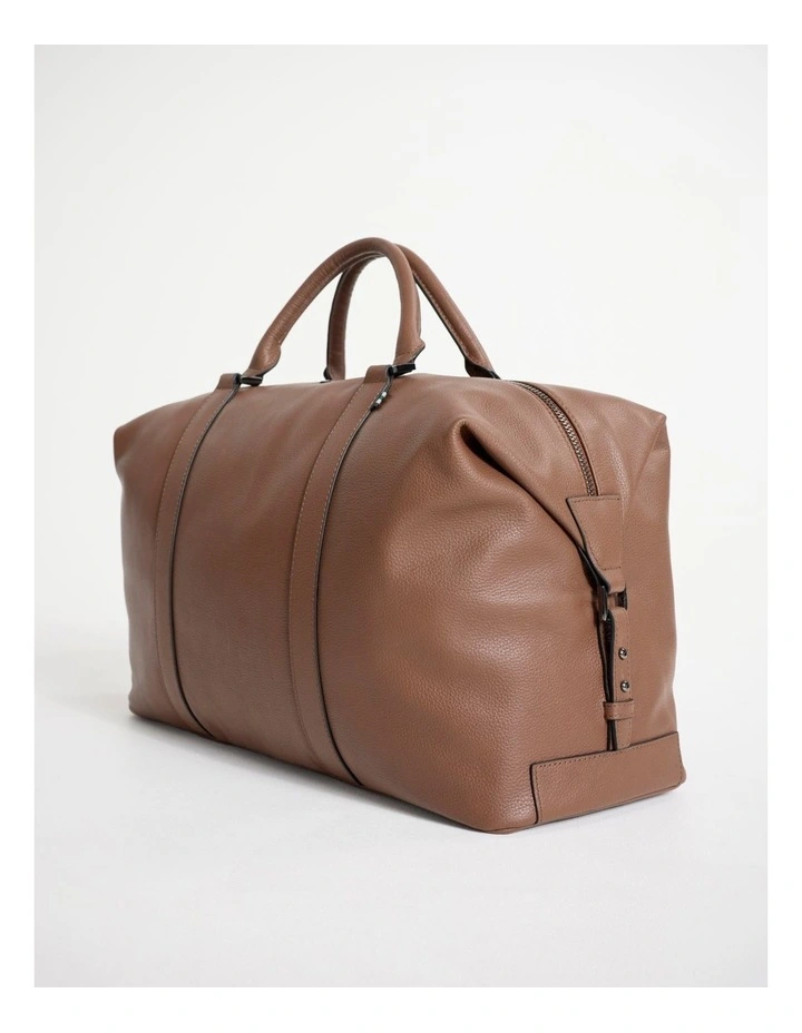 Dane Leather Holdall in Tan image 4