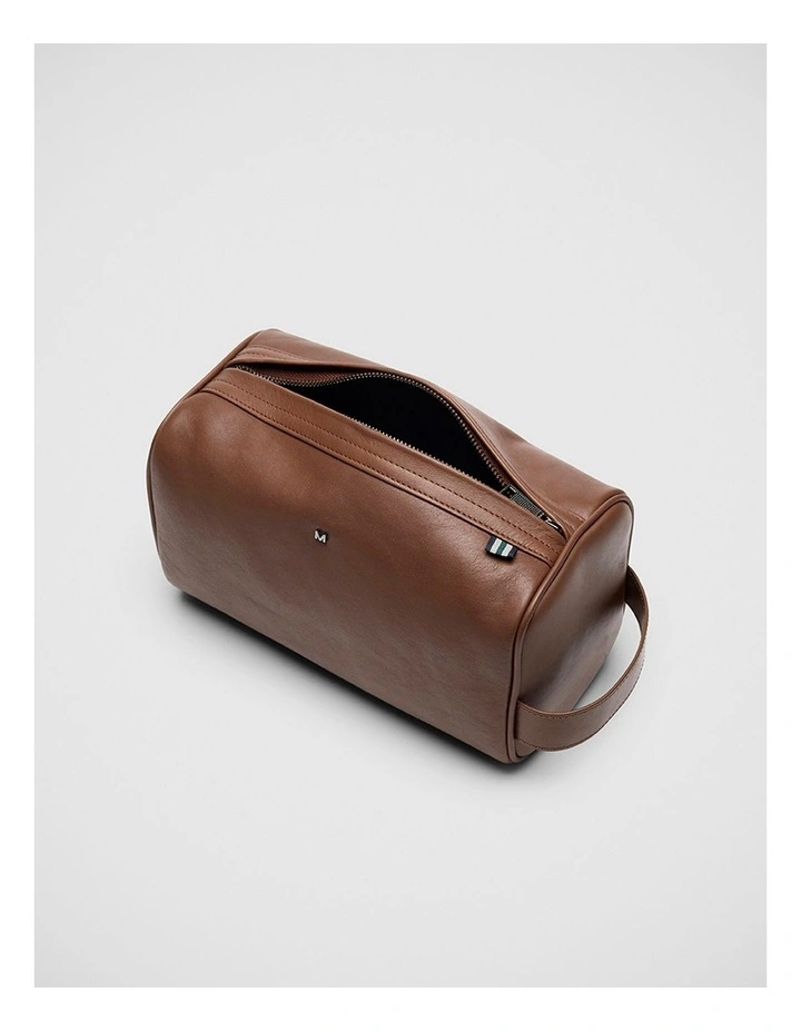 Hayden Leather Washbag in Tan image 4