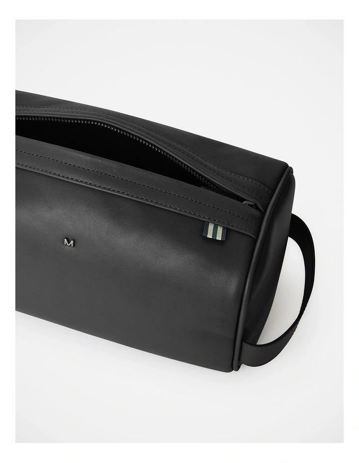 Hayden Leather Washbag in Black image 2