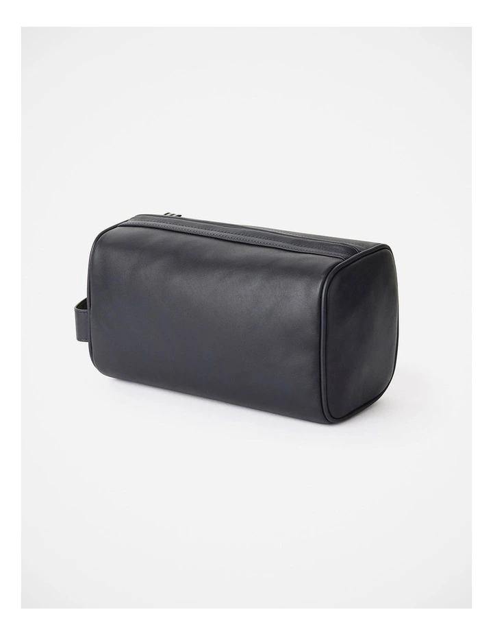Hayden Leather Washbag in Ink image 3