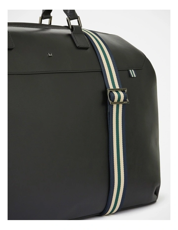 Bellamy Leather Holdall in Black image 3