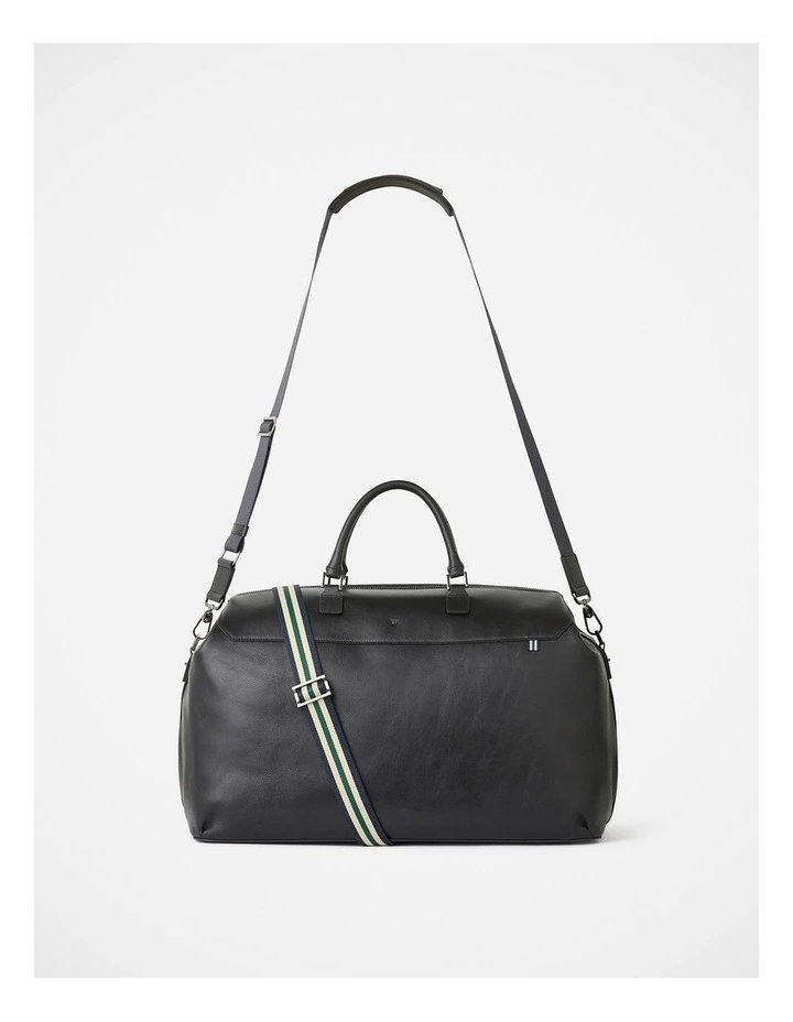 Bellamy Leather Holdall in Black image 5