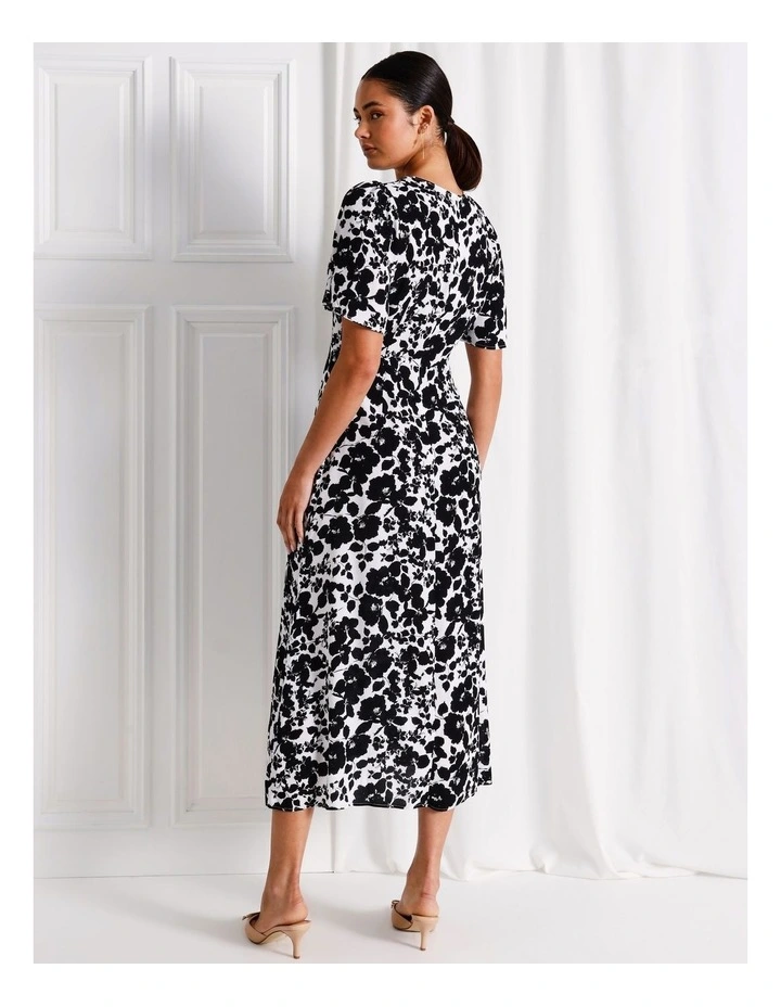Flutter Sleeve A-Line Midi Dress in Black/White image 7
