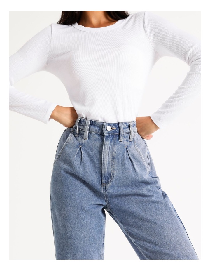 Boyfriend Jeans | Ripped, Distressed 