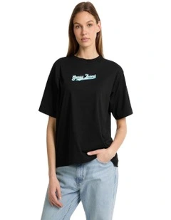 Short Sleeve Crew Neck Oversized Curved Logo Tee in Black