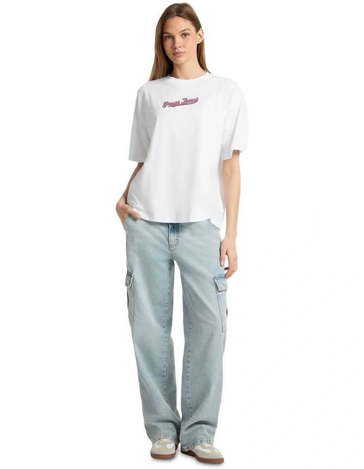 Short Sleeve Crew Neck Oversized Curved Logo Tee in White image 2