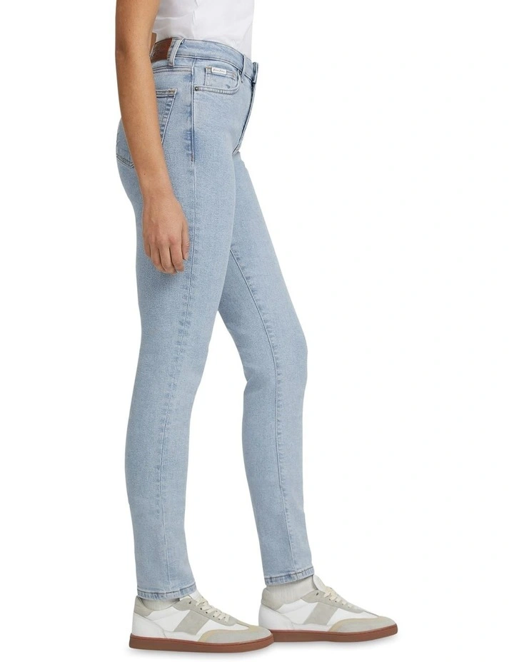 G05 High Rise Skinny Jeans in Light Wash image 2