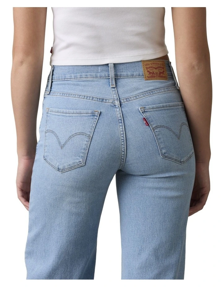 Shaping Wide-Leg Jeans 318 in Tall Glass Of Water image 7