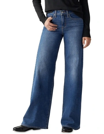 318 Shaping Wide-Leg Jeans in Blue