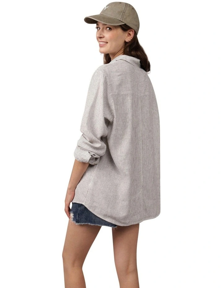 Weekend Vibes Linen-Blend Long-Sleeve Button-Up Shirt in Olive image 2