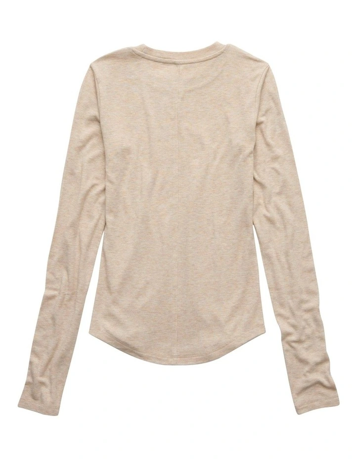 Cozy Up Long-Sleeve Layering T-shirt in Oatmeal Heather image 4