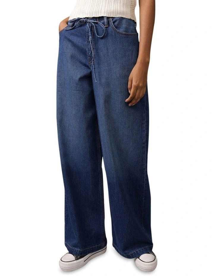 Strigid Low-Rise Ultra Wide-Leg Jean in Dark Clouds image 1