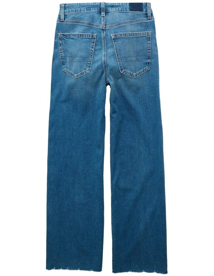 Dreamy Drapey Stretch Super Jean in Light Wash image 4