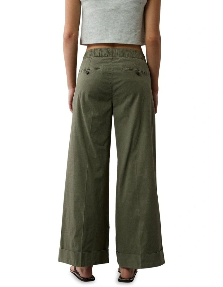 High-Waisted Poplin Pull-On Pant in Olive Moss image 2