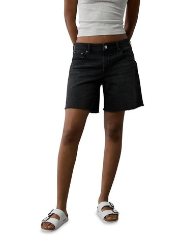 8 Dreamy Drape Stretch Low-Rise Baggy Jort Shorts in Black