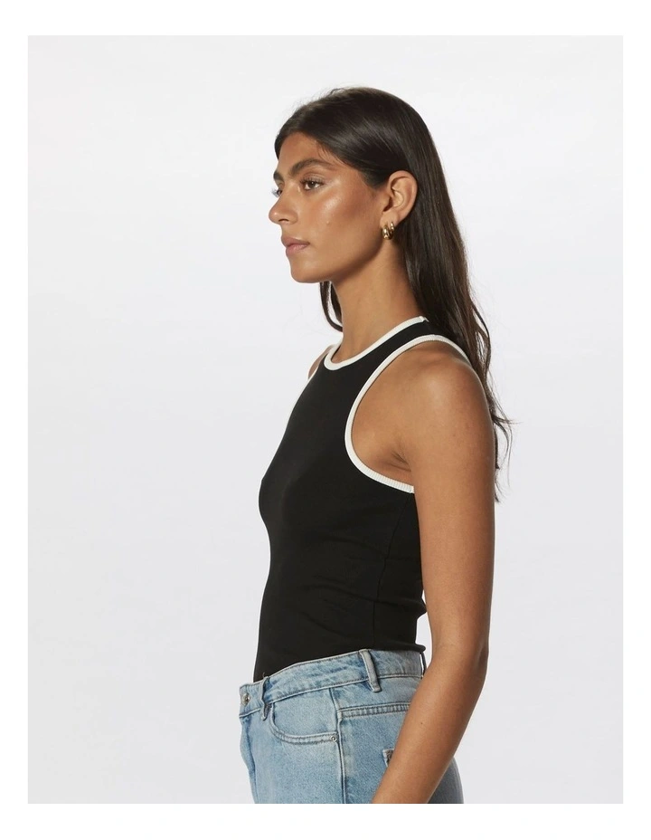 Eclipse Short Sleeves T-Shirt in Black image 6