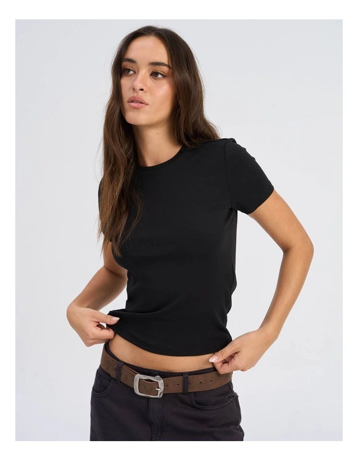Riley Everyday Top in Black image 6