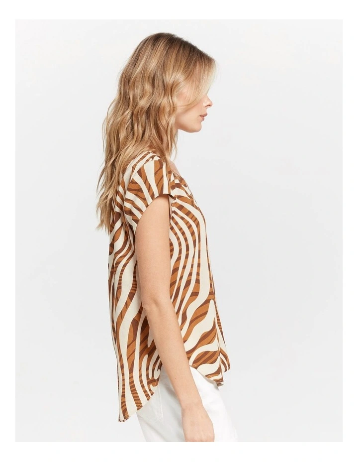 Vic Top in Brown image 2