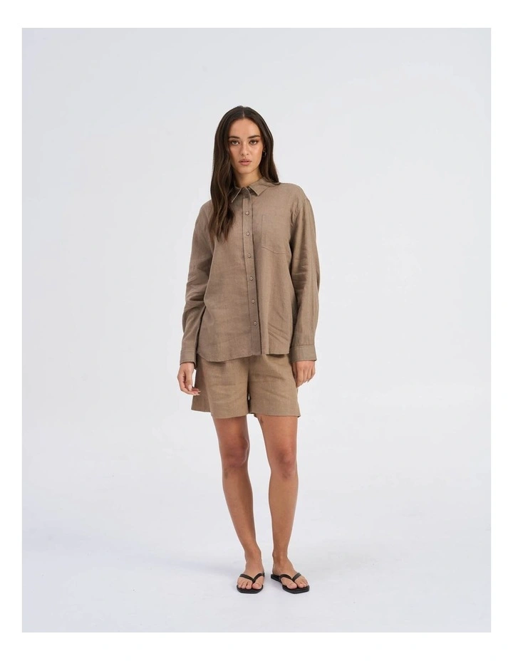 Bruxelles Long Sleeve Buttoned Shirt in Khaki image 2