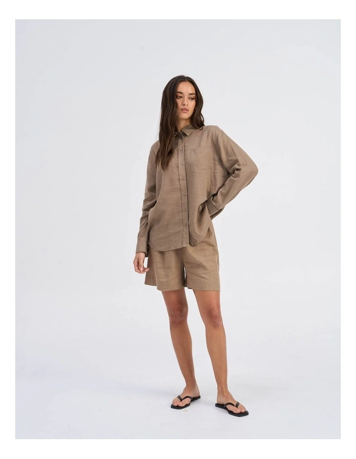 Bruxelles Long Sleeve Buttoned Shirt in Khaki image 3