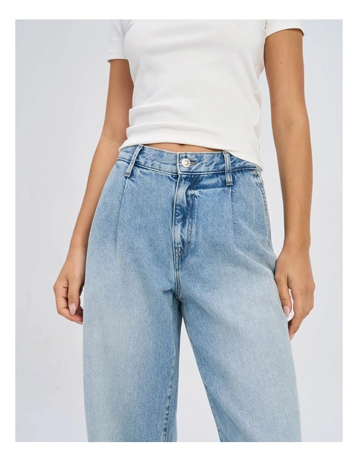 Gianna Pleated Denim Jeans in Light Blue image 2