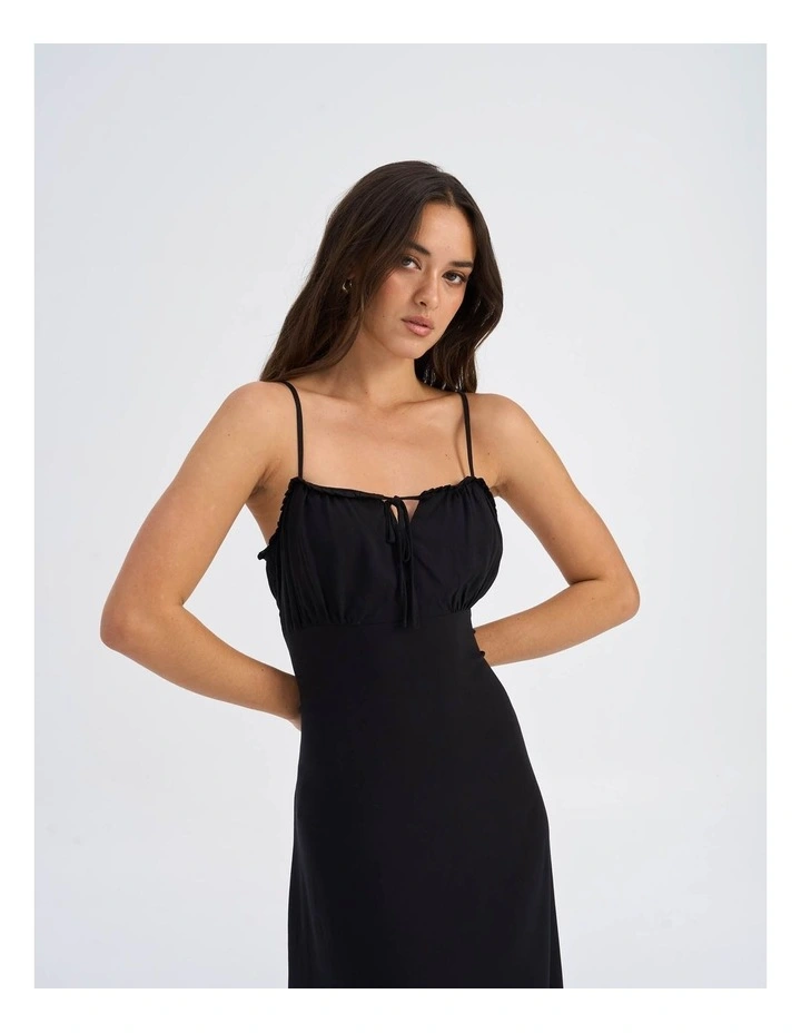 Nelly Life Alexa Printed Midi Dress in Black image 2