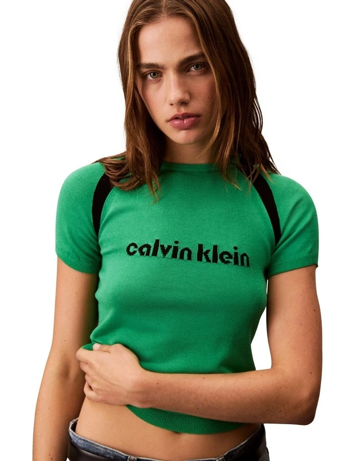 Liquid Shine Sculpt Top in Green image 3