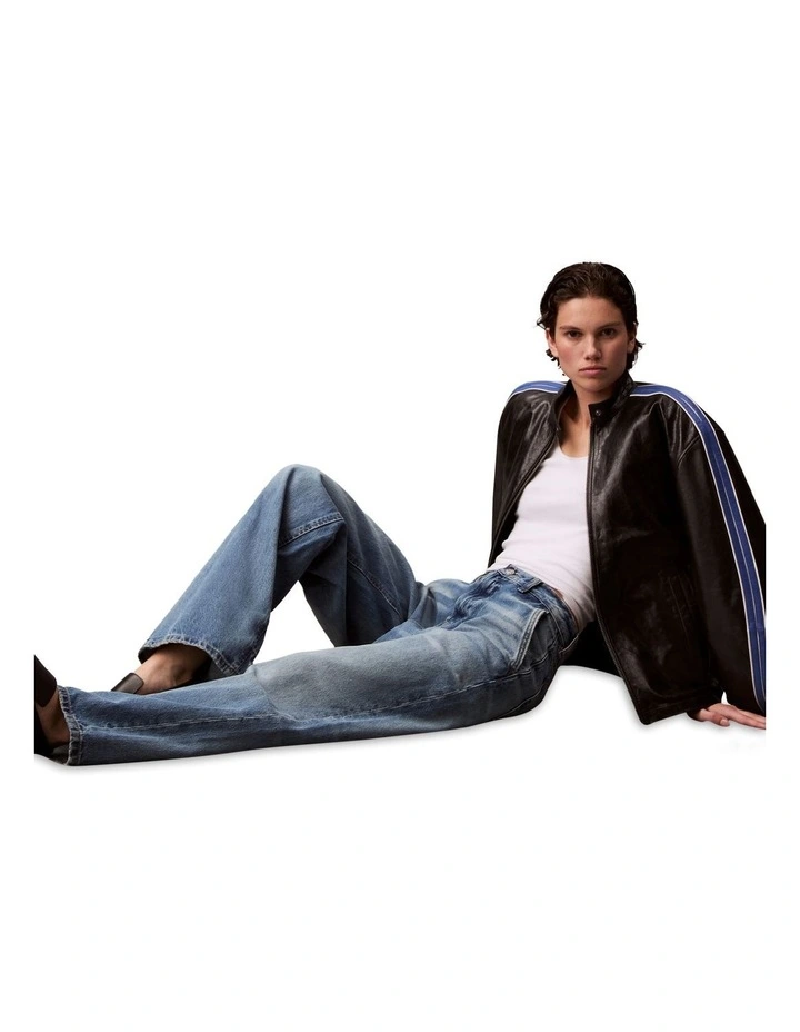 Trouser Barrel Jeans in Blue image 4