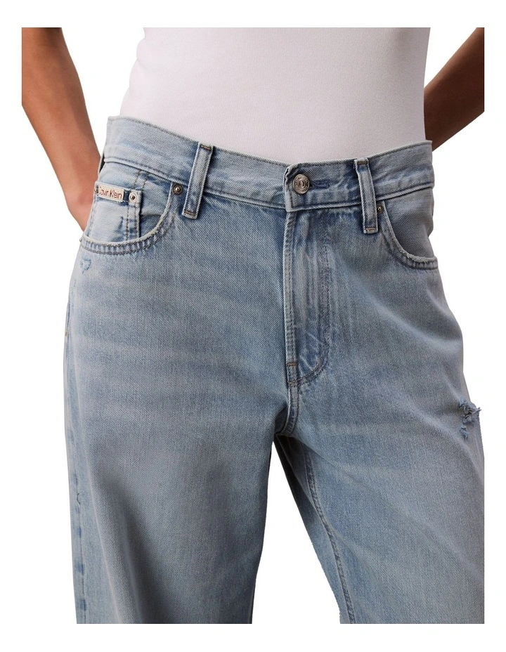 Low Rise Baggy Jeans in Blue image 4