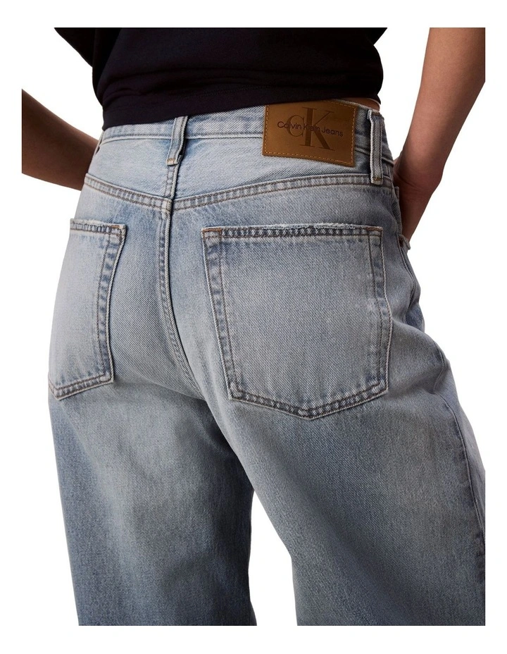 The Wide Leg Jeans in Rainy Blue image 4