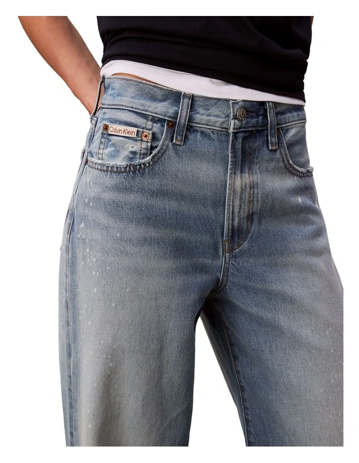 The Wide Leg Jeans in Rainy Blue image 5