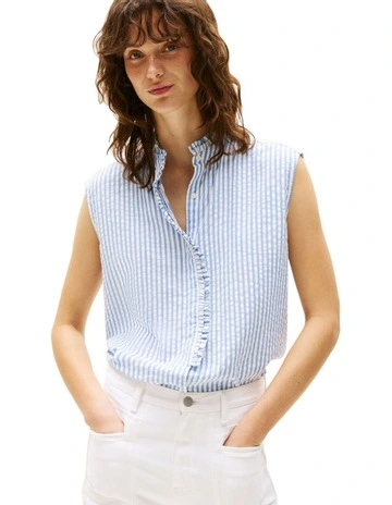 Seersucker Ruffle Sleeveless Shirt in Blue