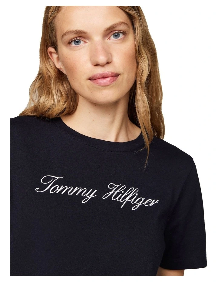 Script Regular Crew Neck in Nos Desert Sky image 2