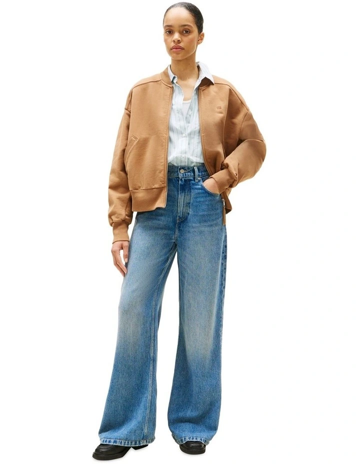 High Rise Wide Leg Jeans in Blue image 4