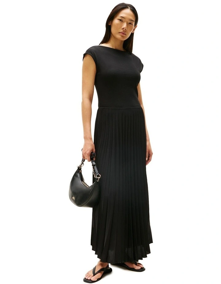 Pleated Fit And Flare Maxi Dress in Black image 1