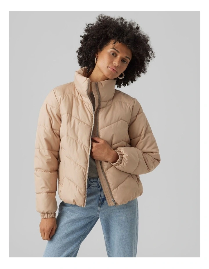 Liga Cropped Puffer Jacket in Nomad image 1