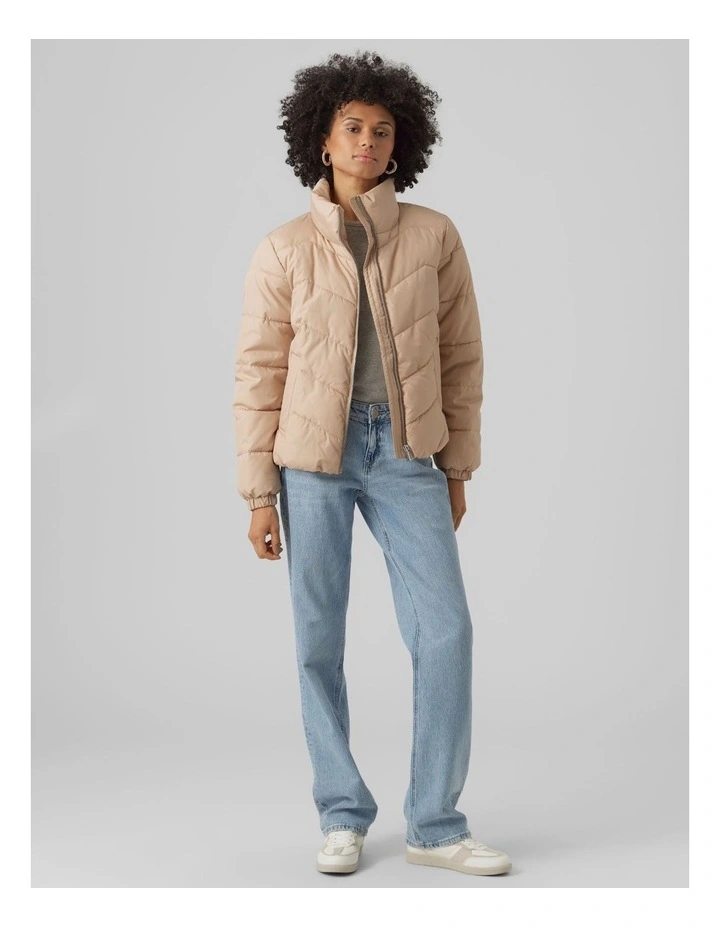 Liga Cropped Puffer Jacket in Nomad image 2