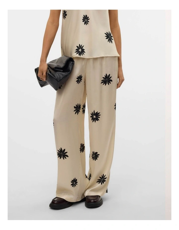 Roe Floral Pants in Cream image 1