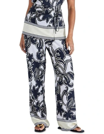 Esmae Pant in Black
