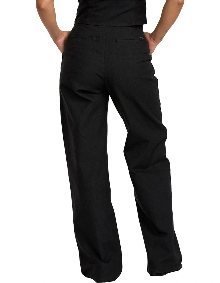 Bonnie Pant image 2
