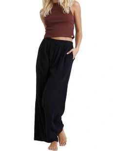 Follow Me Pant in Black