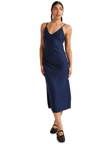 Everyday Bias Midi Dress in Navy Marine