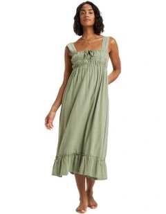 Paradise Winds Midi Dress in Green