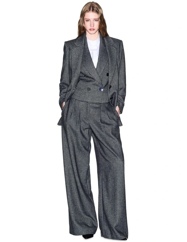 Sleeveless Jacket in Grey image 3