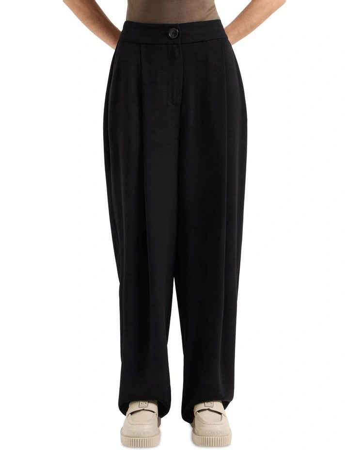 Trouser in Black image 1