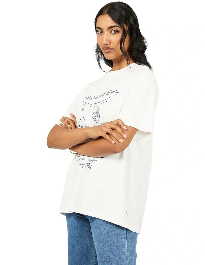 Veronica Oversized Tee in White image 3