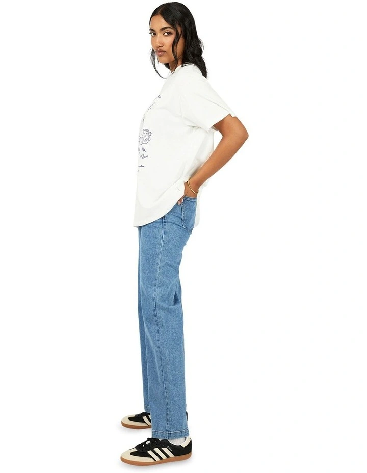 Veronica Oversized Tee in White image 6