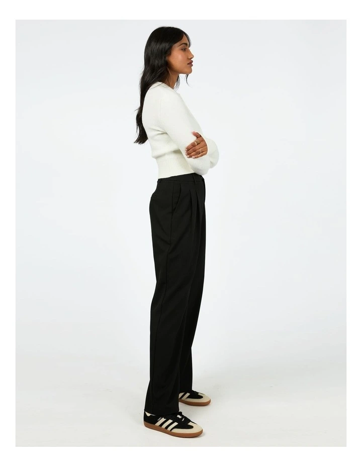 Waldorf Cardigan in White image 6